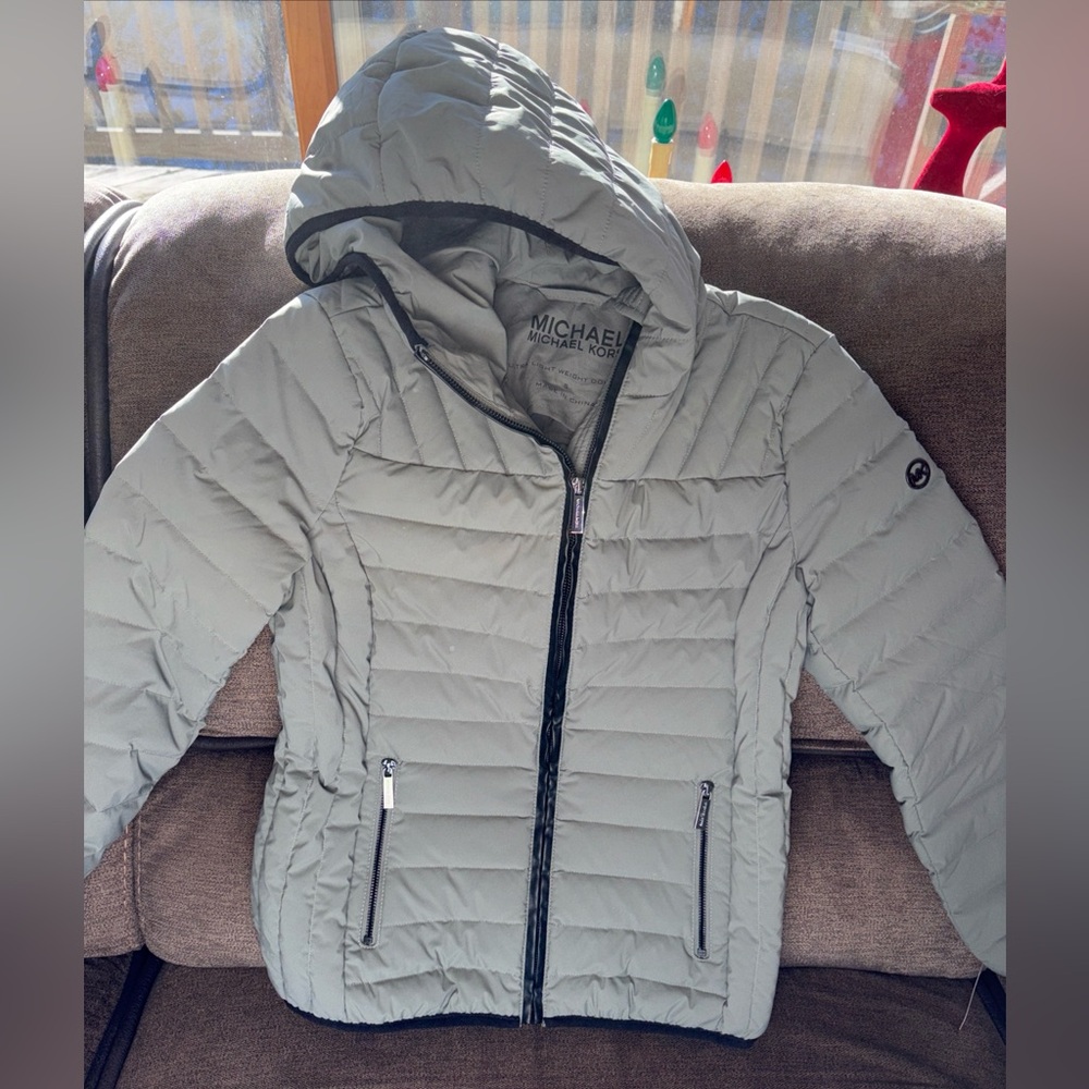 Michael Kors Ultra Lightweight Down Jacket Womens Small Hooded Puffer